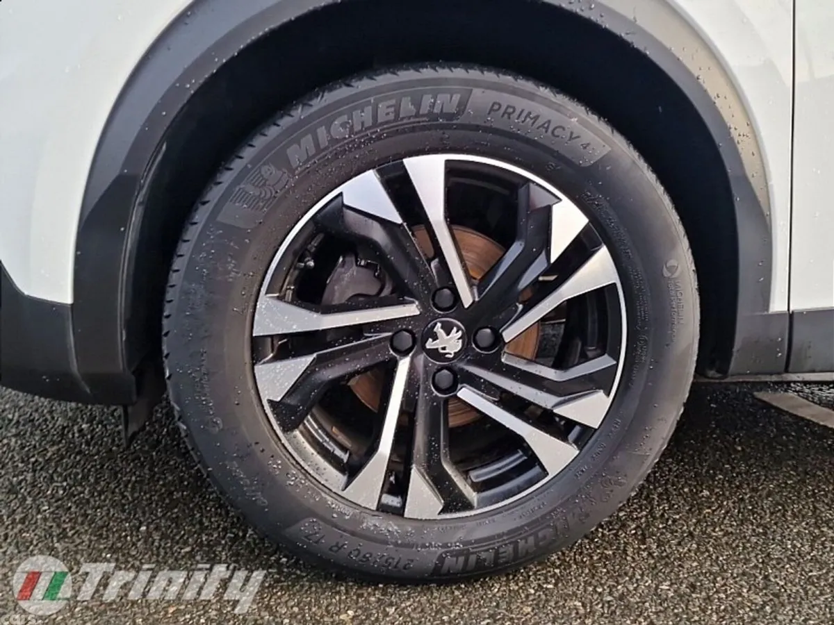 Peugeot 2008 SUV, Petrol, 2021, White