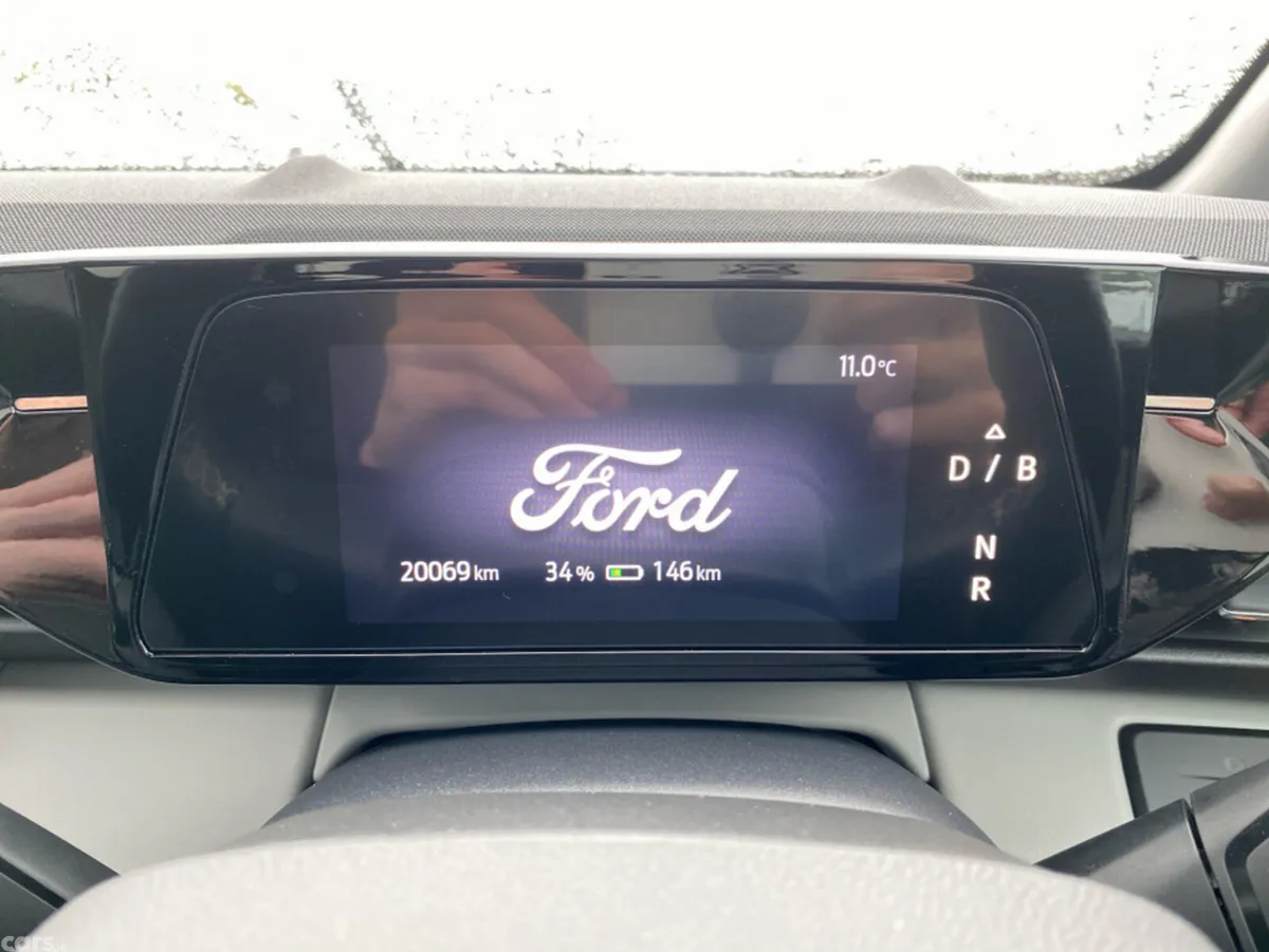 Ford Explorer MPV, Electric, 2025, White