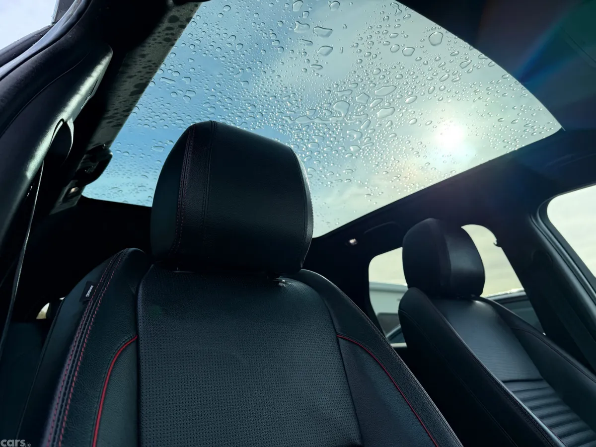 Land Rover Discovery Sport SUV, Petrol Plug-in Hybrid, 2022, Grey