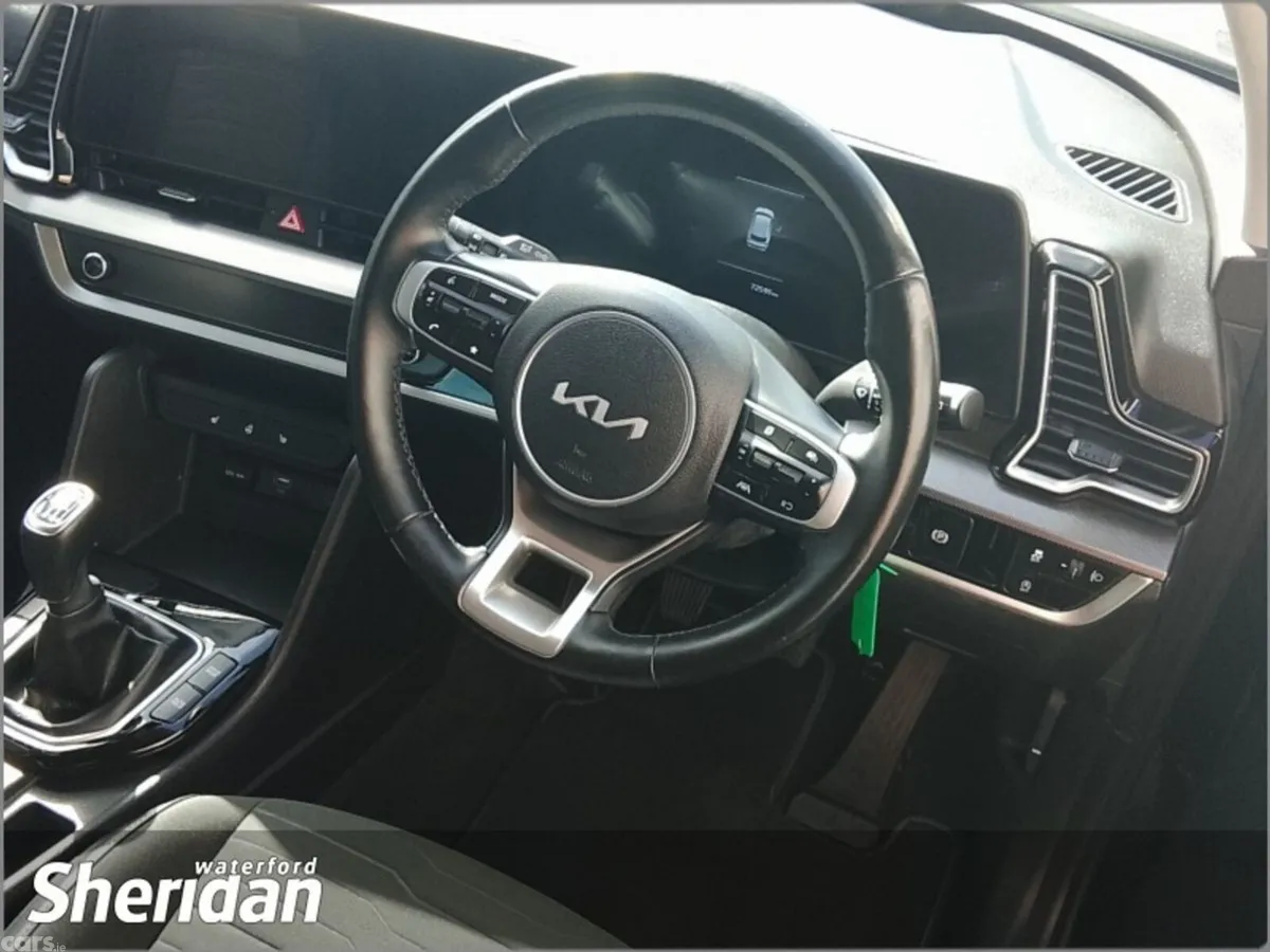 Kia Sportage SUV, Diesel Hybrid, 2023, Black