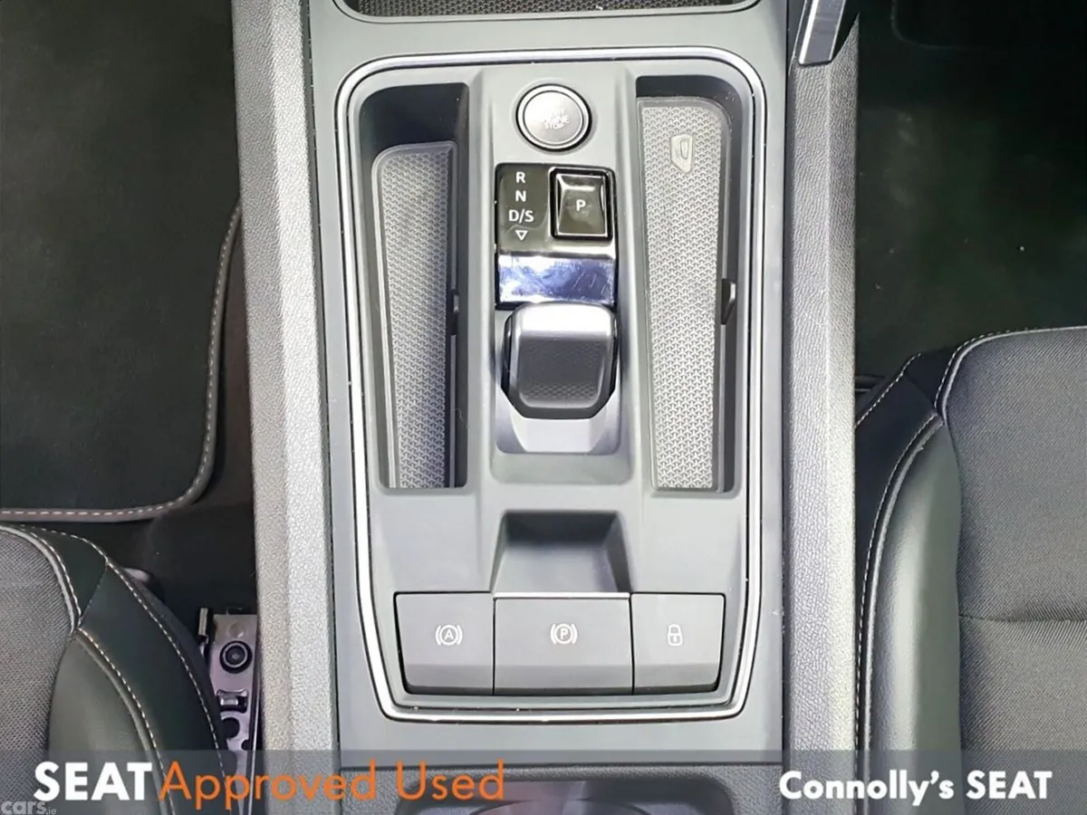 SEAT Leon Estate, Diesel, 2024, Grey