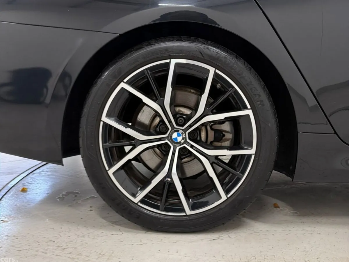 BMW 5-Series Saloon, Diesel, 2022, Black