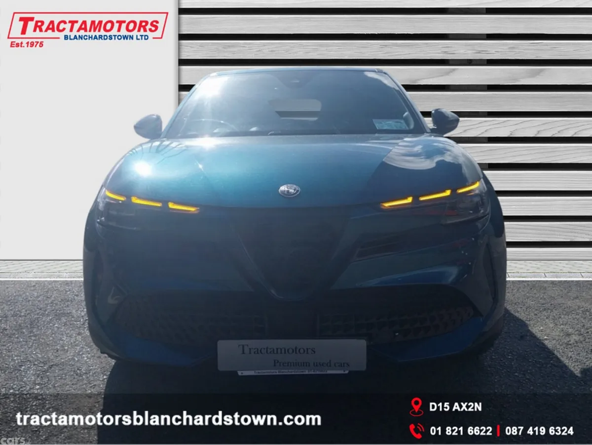 Alfa Romeo Junior MPV, Electric, 2025, Blue