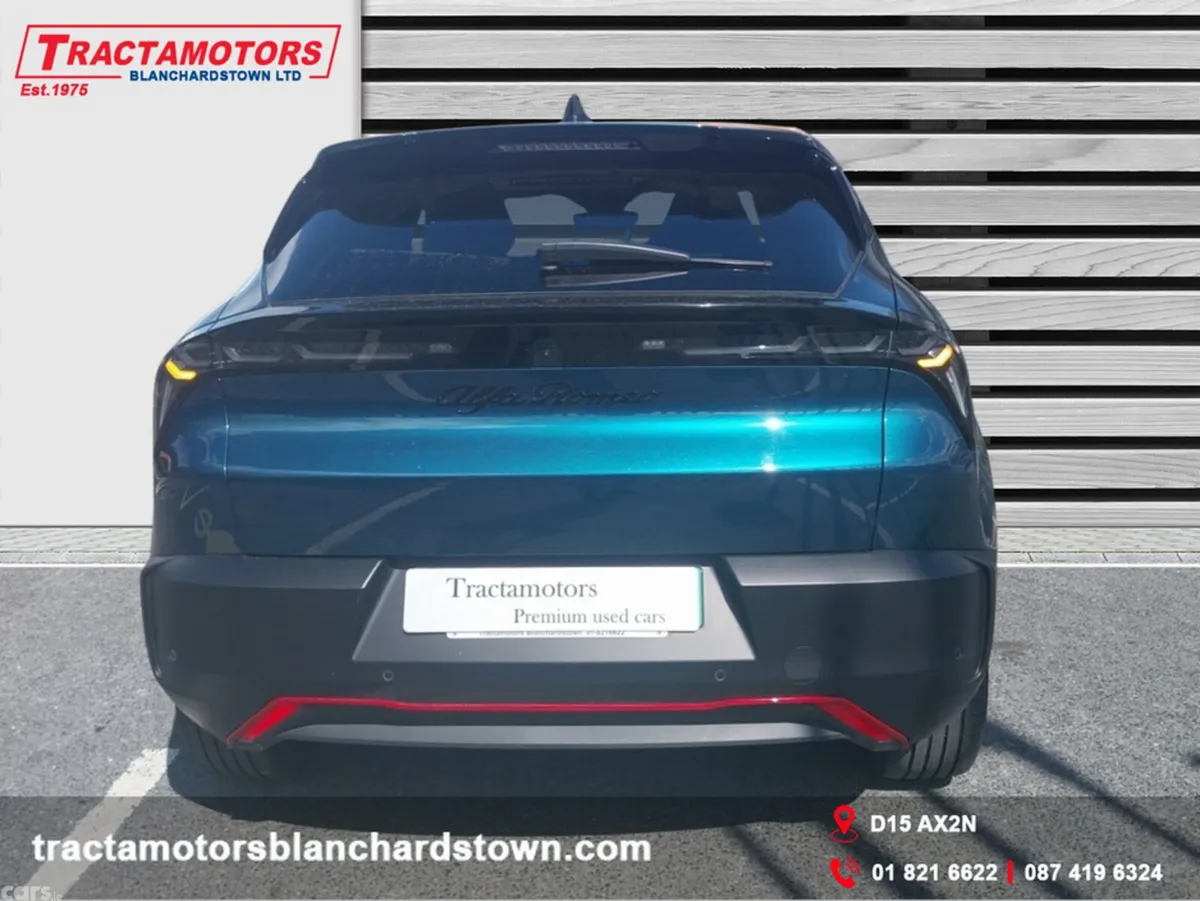 Alfa Romeo Junior MPV, Electric, 2025, Blue