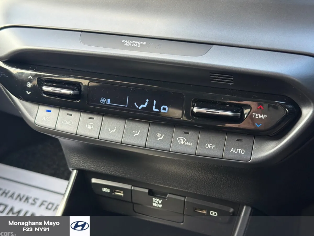 Hyundai Bayon SUV, Petrol, 2023, Blue