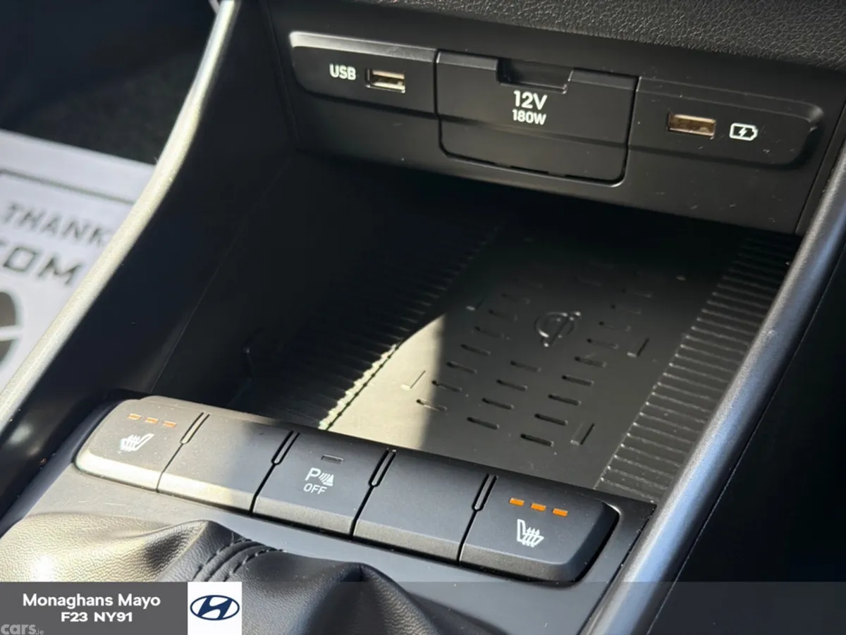 Hyundai Bayon SUV, Petrol, 2023, Blue