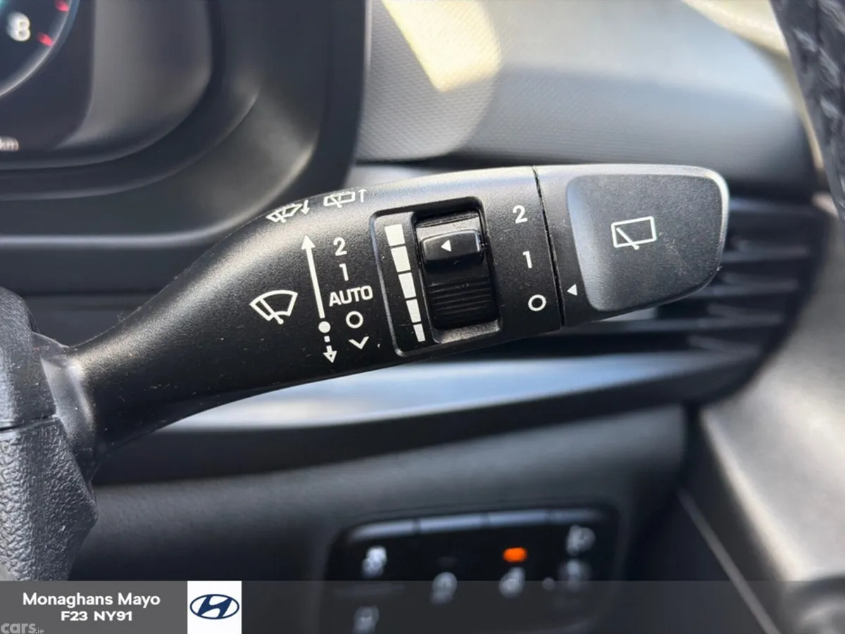 Hyundai Bayon SUV, Petrol, 2023, Blue