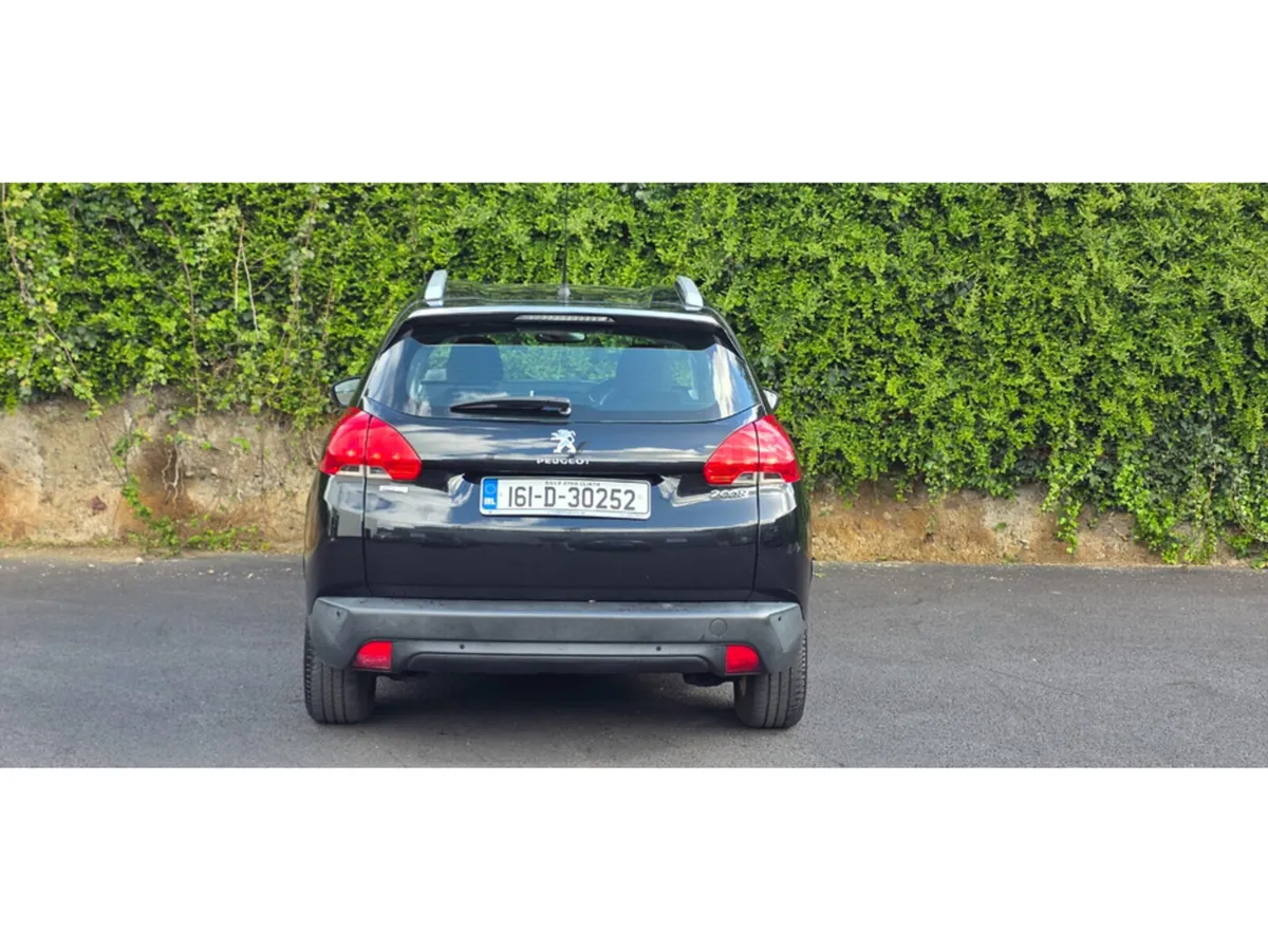 Peugeot 2008 Estate, Petrol, 2016, Black