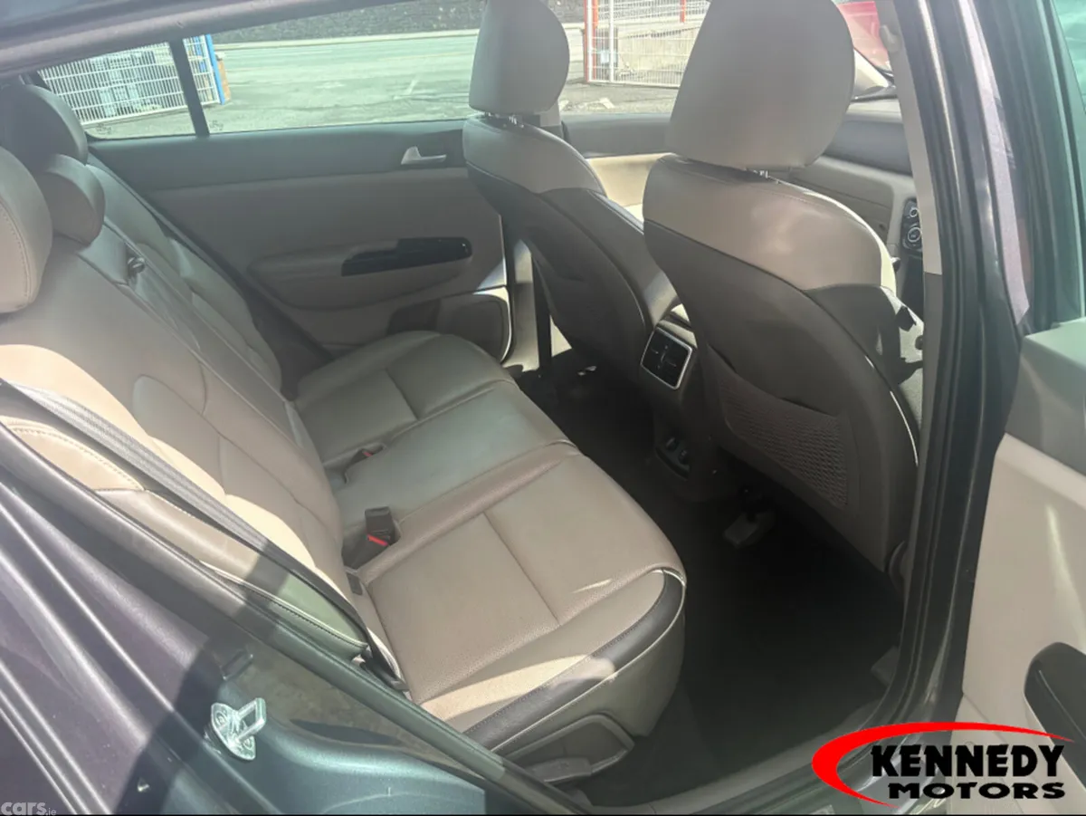 Kia Sportage MPV, Diesel, 2018, Grey