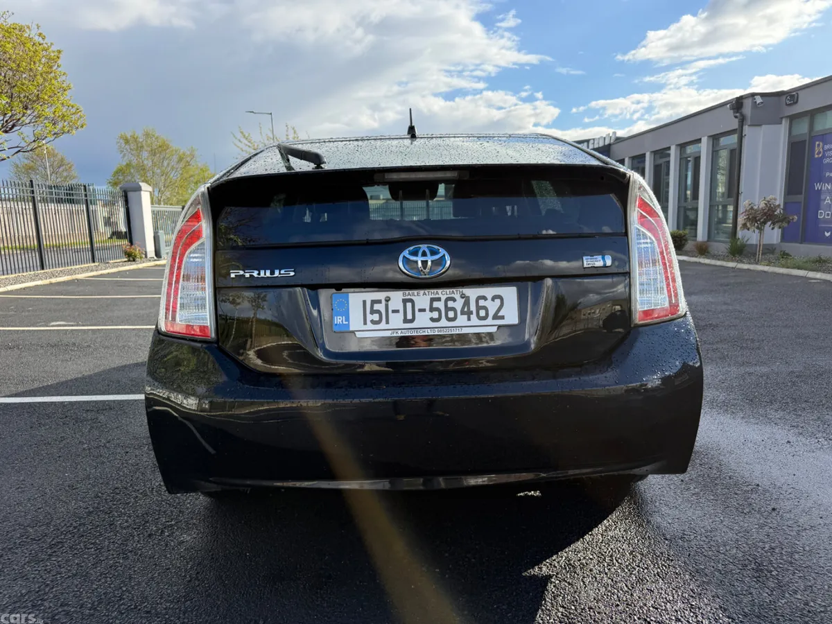 Toyota Prius Hatchback, Petrol Hybrid, 2015, Black