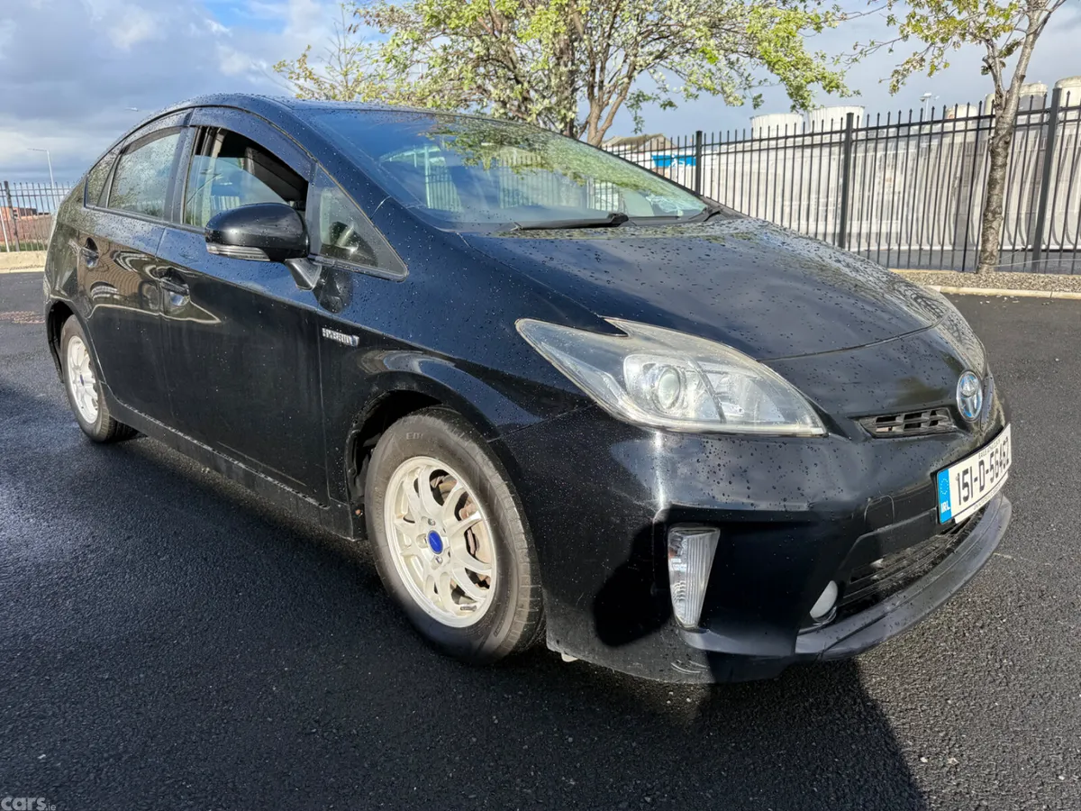 Toyota Prius Hatchback, Petrol Hybrid, 2015, Black