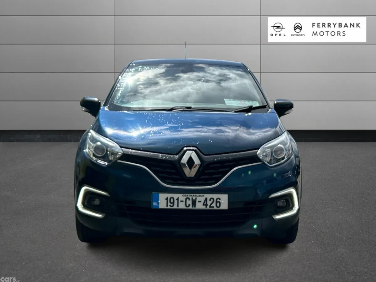 Renault Captur Hatchback, Petrol, 2019, Blue