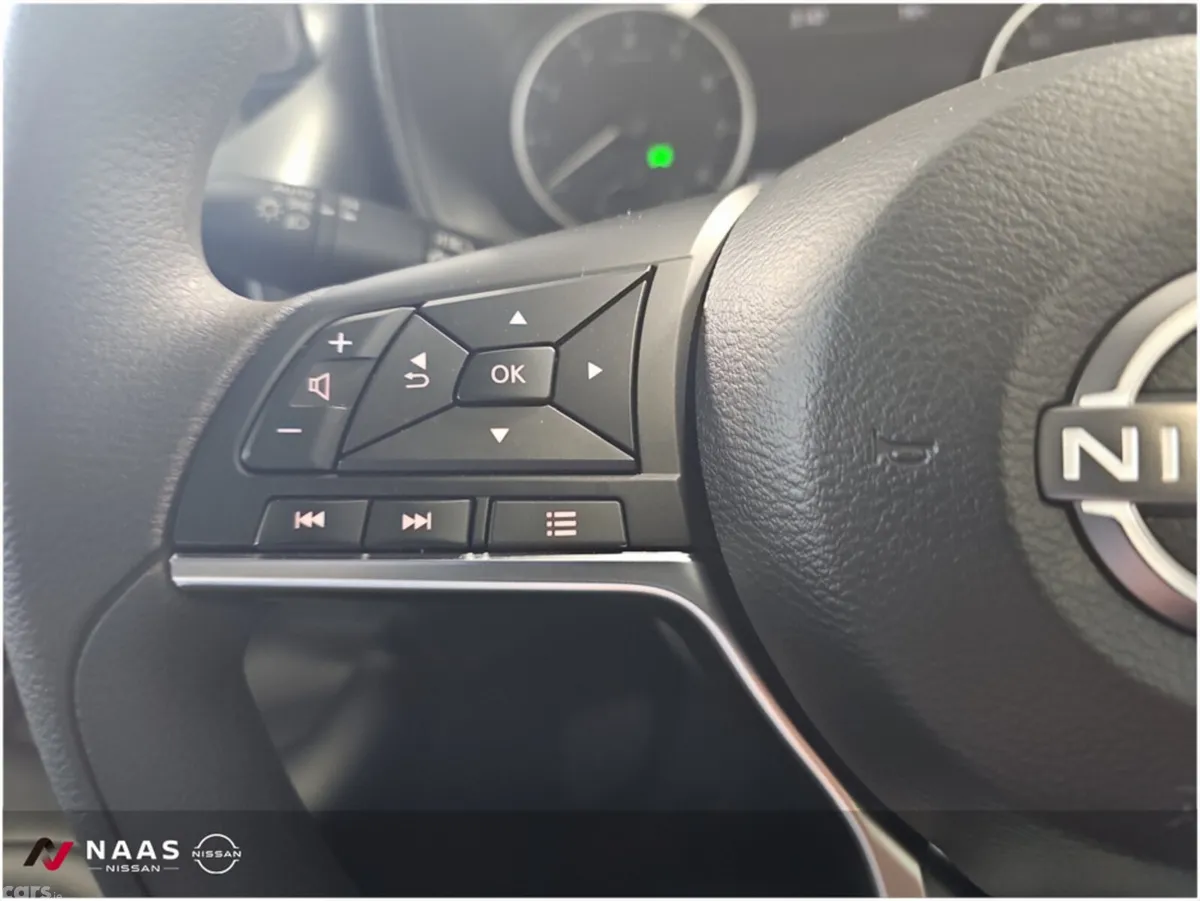 Nissan Juke MPV, Petrol, 2025, White
