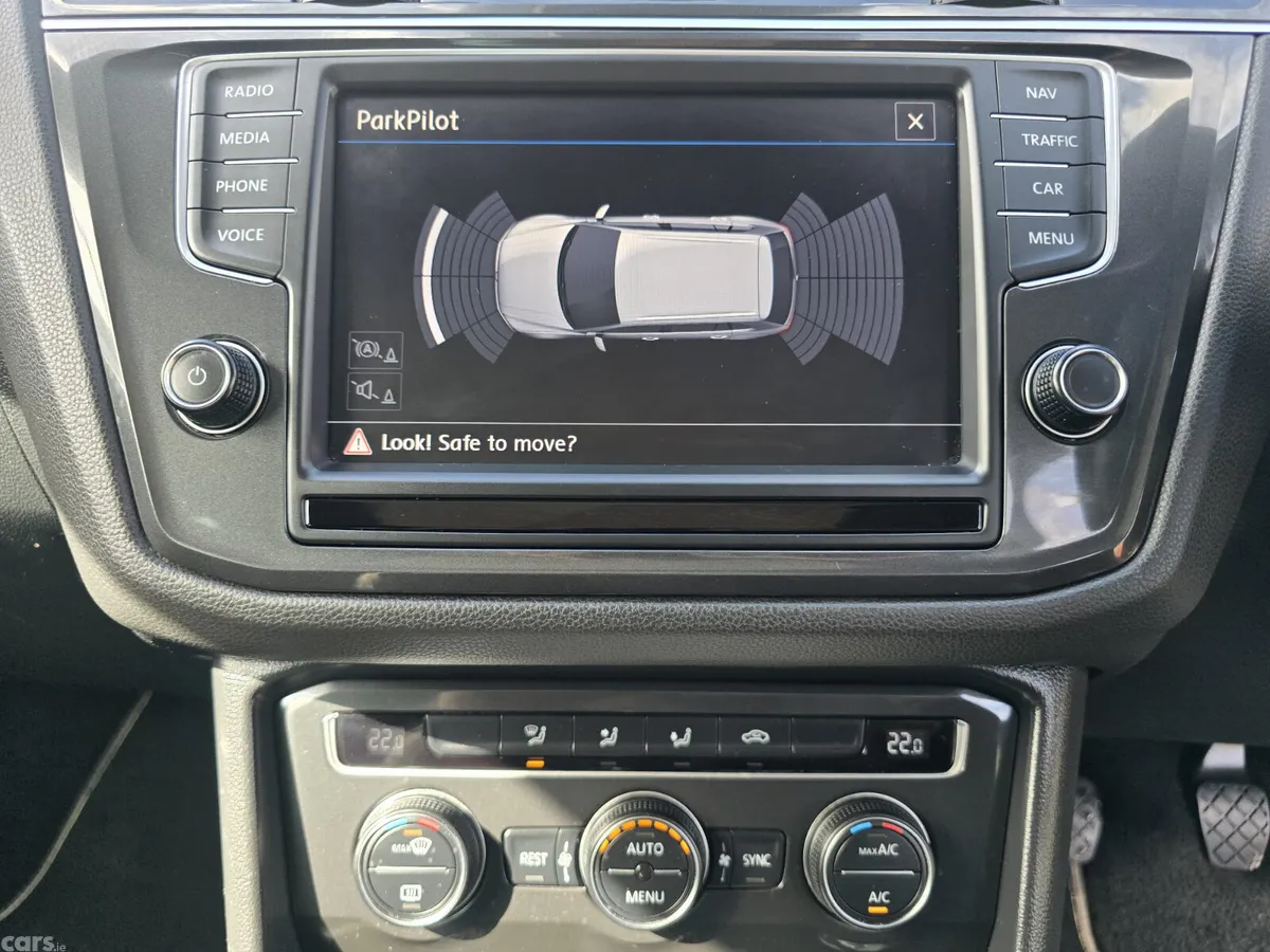 Volkswagen Tiguan SUV, Diesel, 2017, White