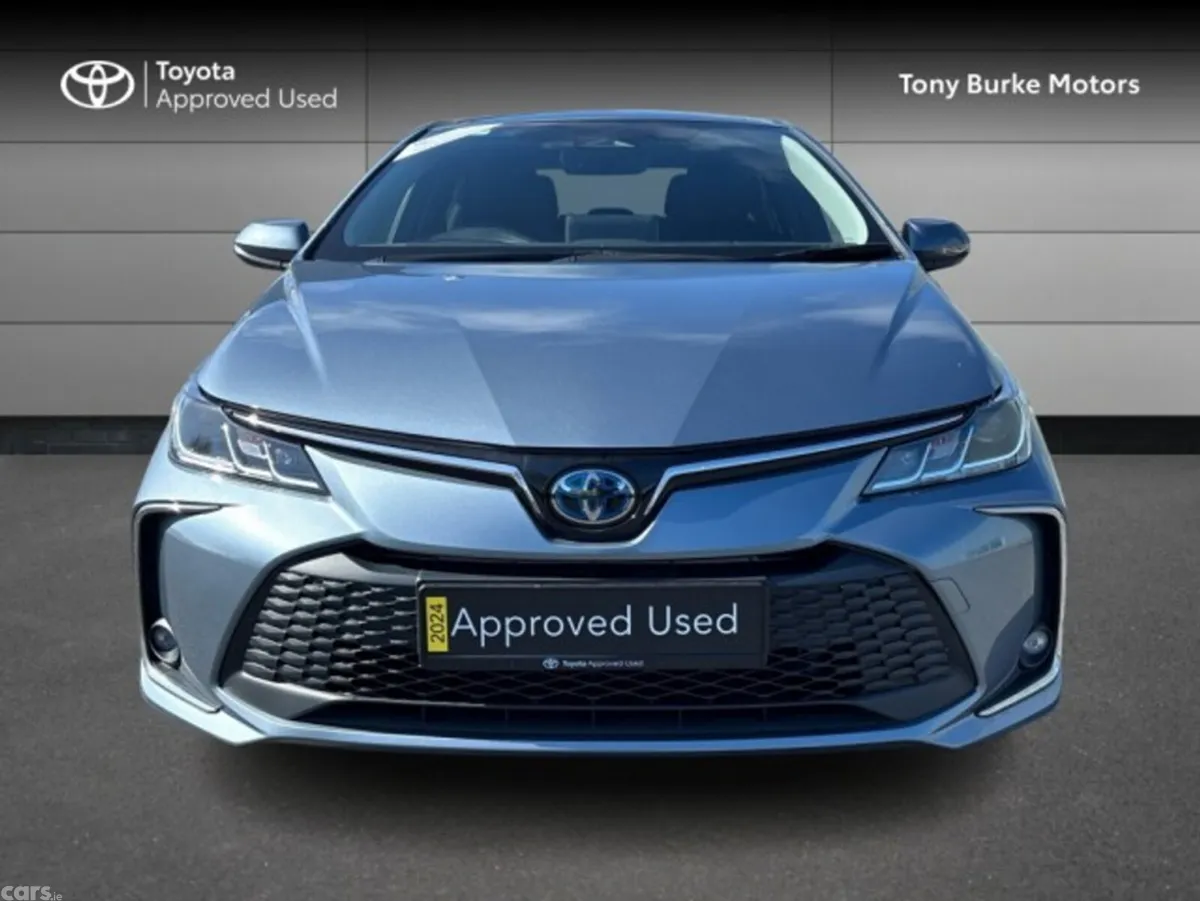 Toyota Corolla Saloon, Petrol Hybrid, 2024, Grey
