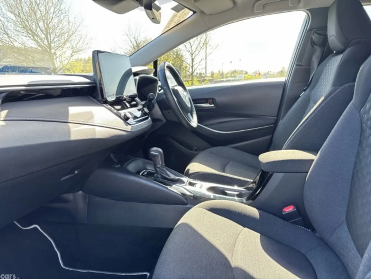 Toyota Corolla Saloon, Petrol Hybrid, 2024, Grey