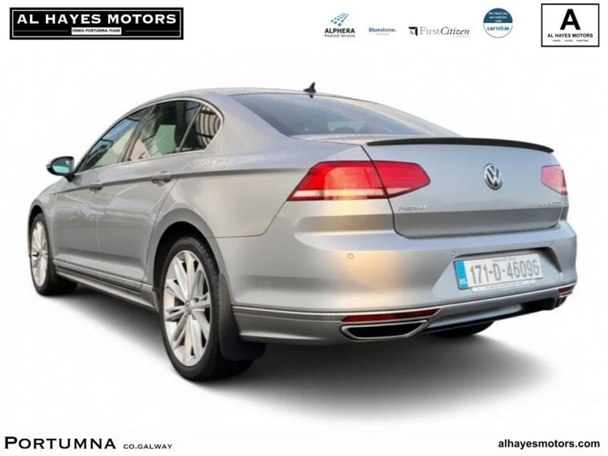 Volkswagen Passat Saloon, Diesel, 2017, Silver