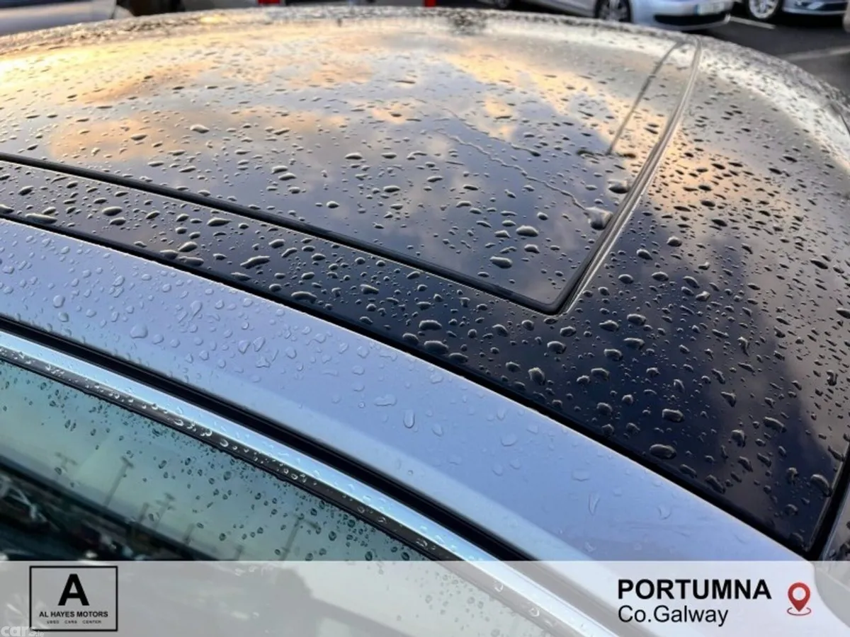 Volkswagen Passat Saloon, Diesel, 2017, Silver