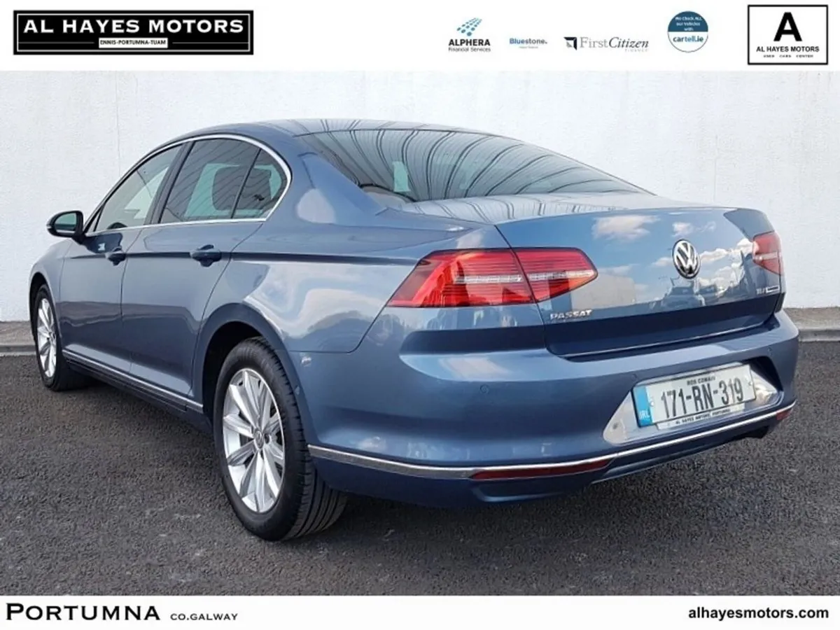 Volkswagen Passat Saloon, Diesel, 2017, Blue