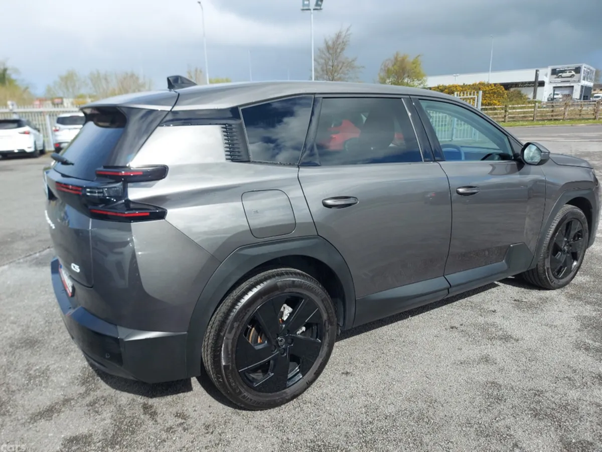 Citroen C5 Aircross MPV, Petrol Hybrid, 2026, Grey