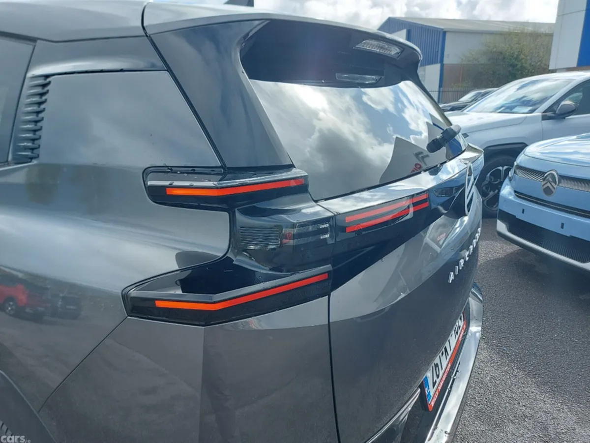 Citroen C5 Aircross MPV, Petrol Hybrid, 2026, Grey