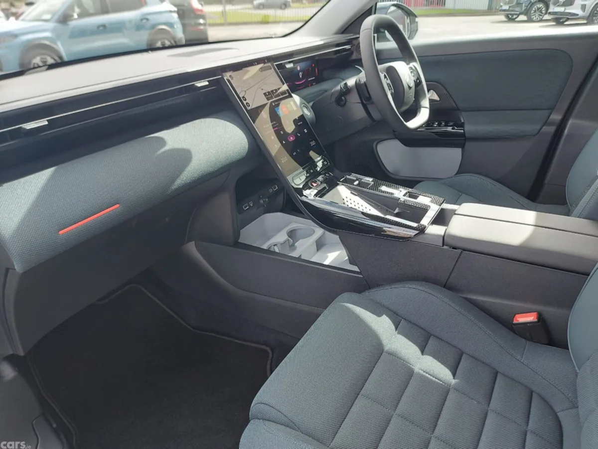 Citroen C5 Aircross MPV, Petrol Hybrid, 2026, Grey