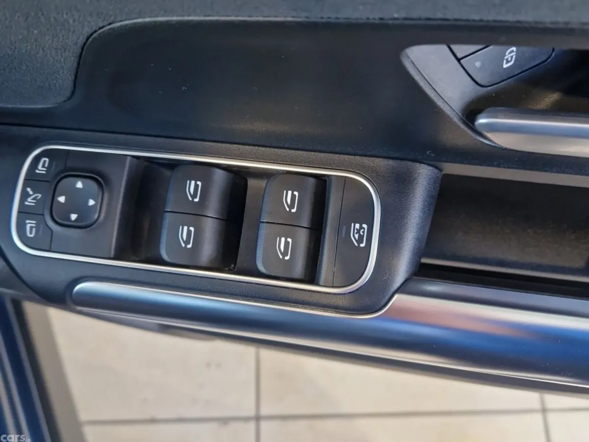 Mercedes-Benz GLA SUV, Diesel, 2021, Blue