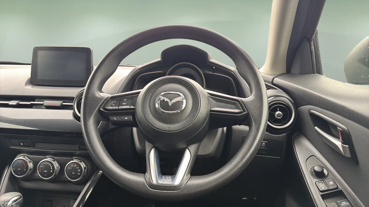Mazda Demio Hatchback, Petrol, 2016, Red