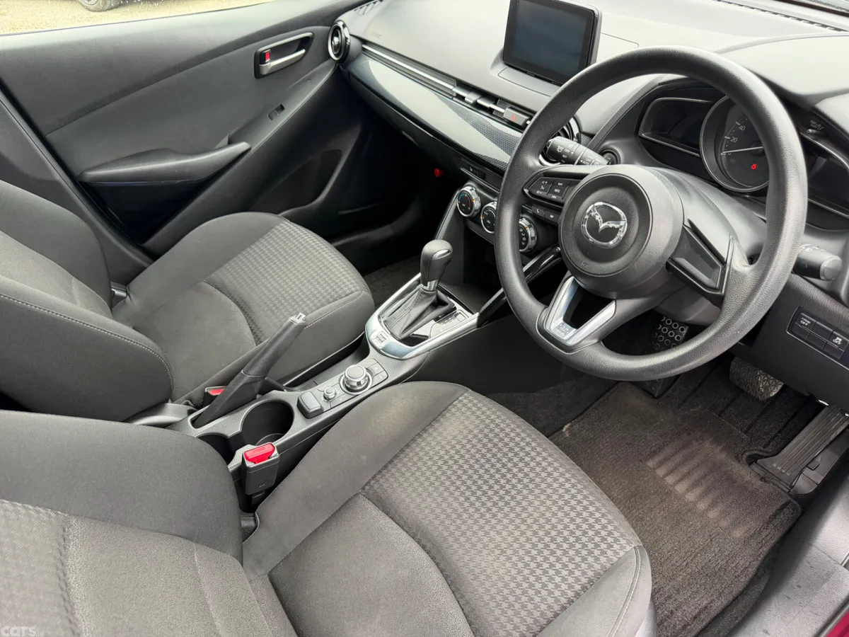 Mazda Demio Hatchback, Petrol, 2016, Red