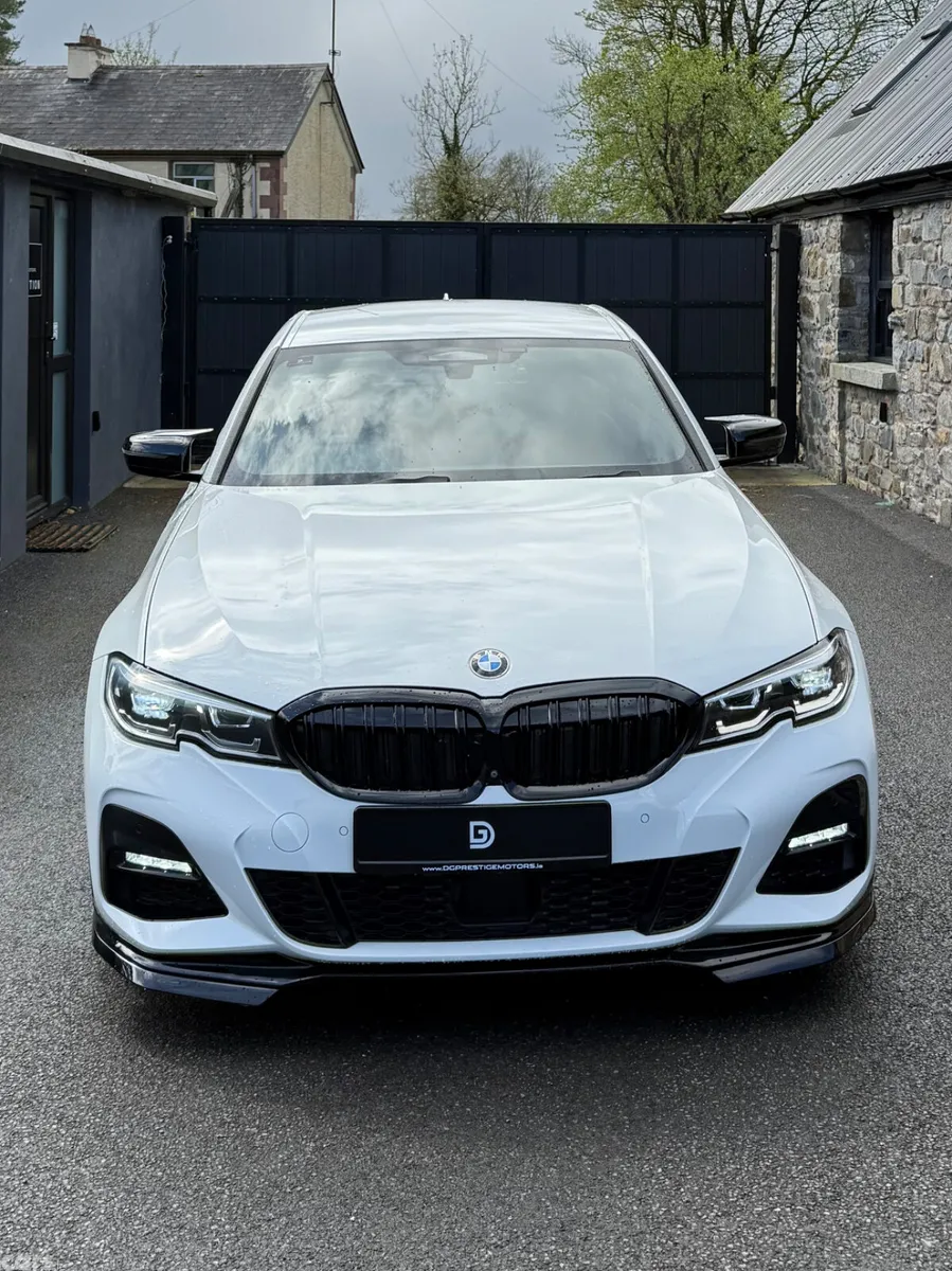 BMW 3-Series Saloon, Diesel, 2019, White