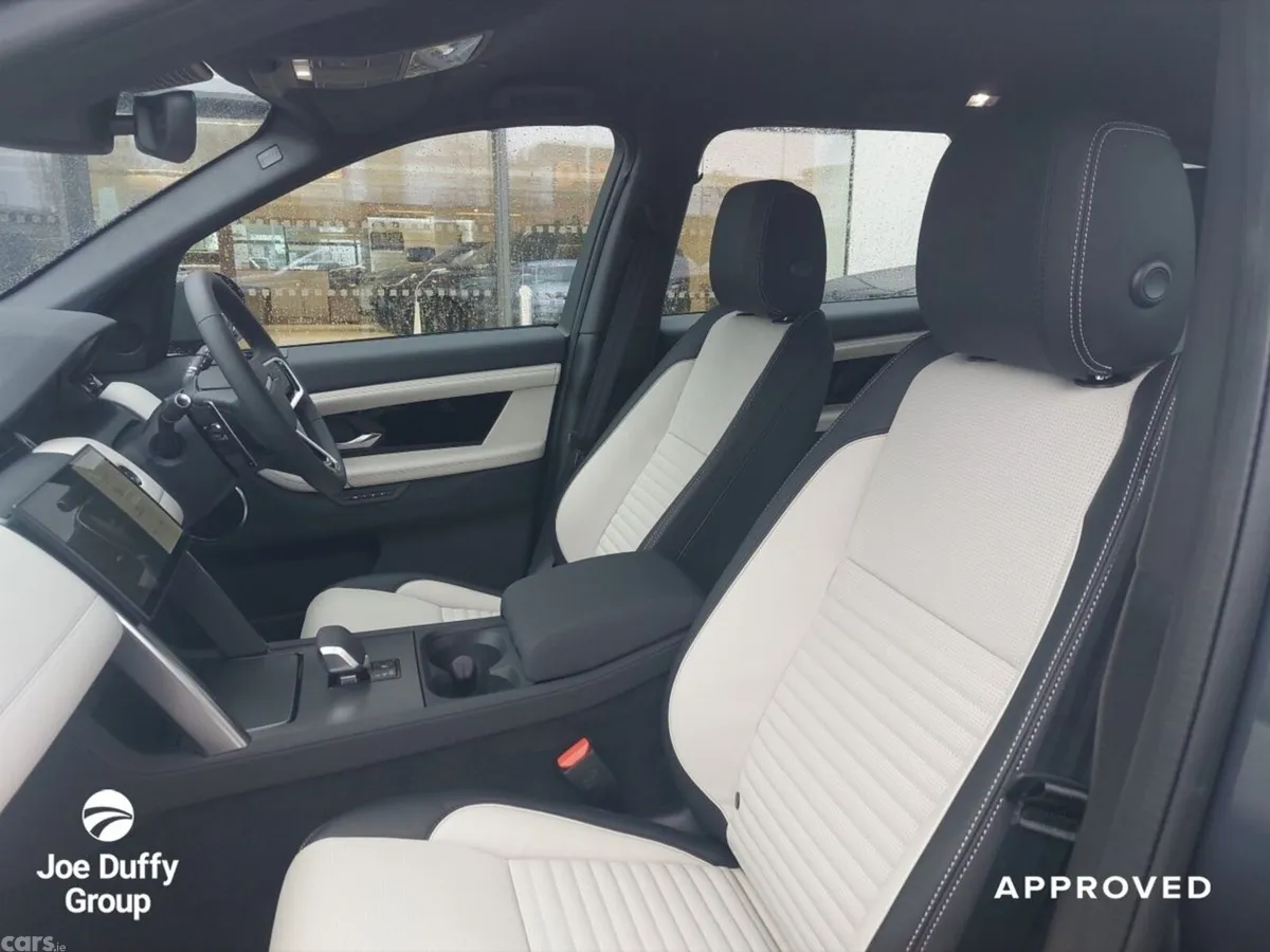 Land Rover Discovery Sport SUV, Petrol Plug-in Hybrid, 2026, Blue