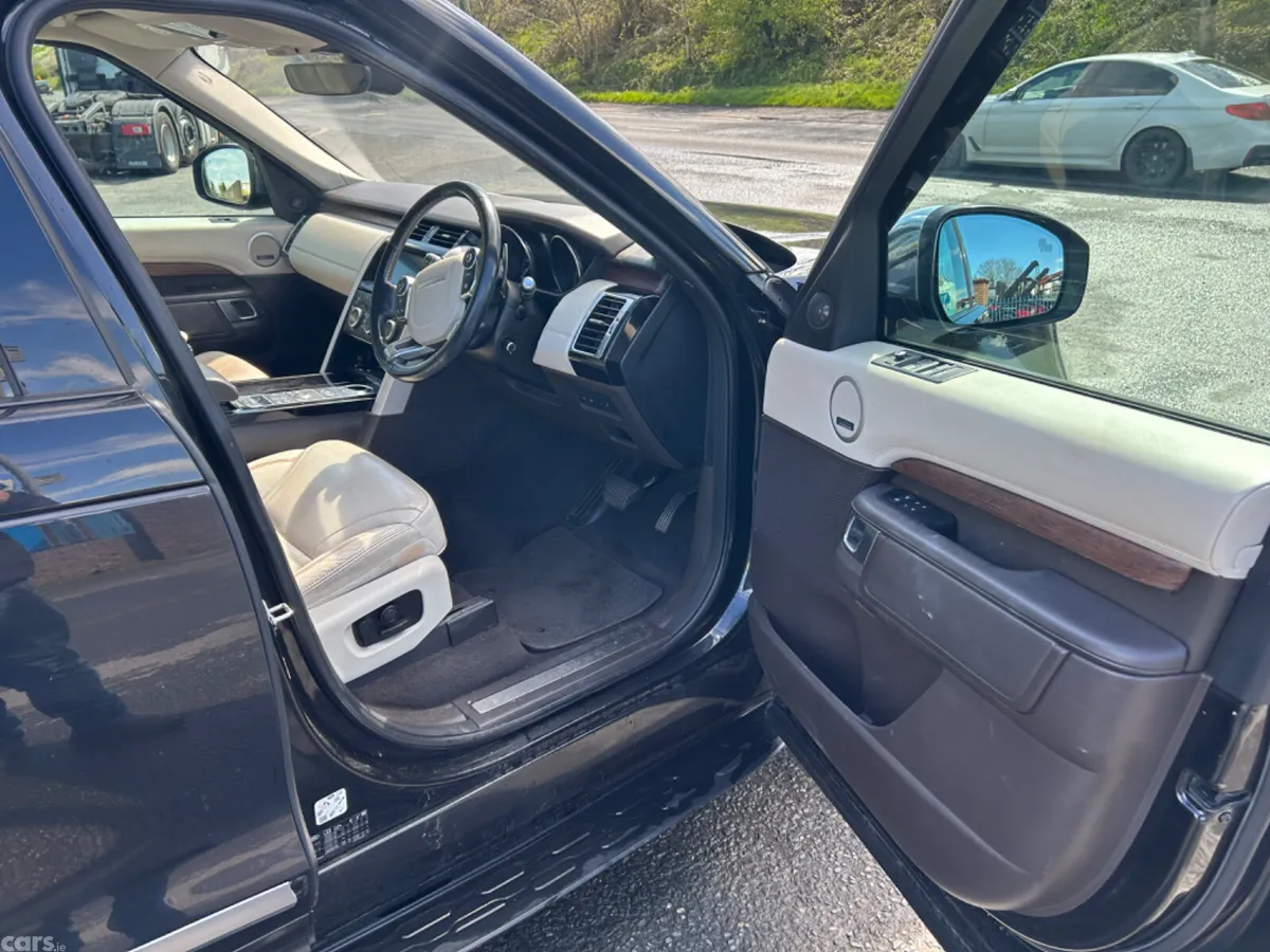 Land Rover Discovery SUV, Diesel, 2017, Black