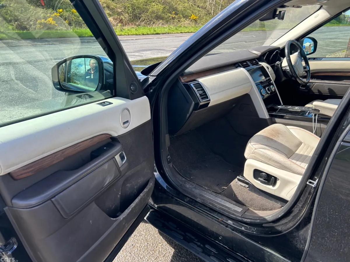 Land Rover Discovery SUV, Diesel, 2017, Black