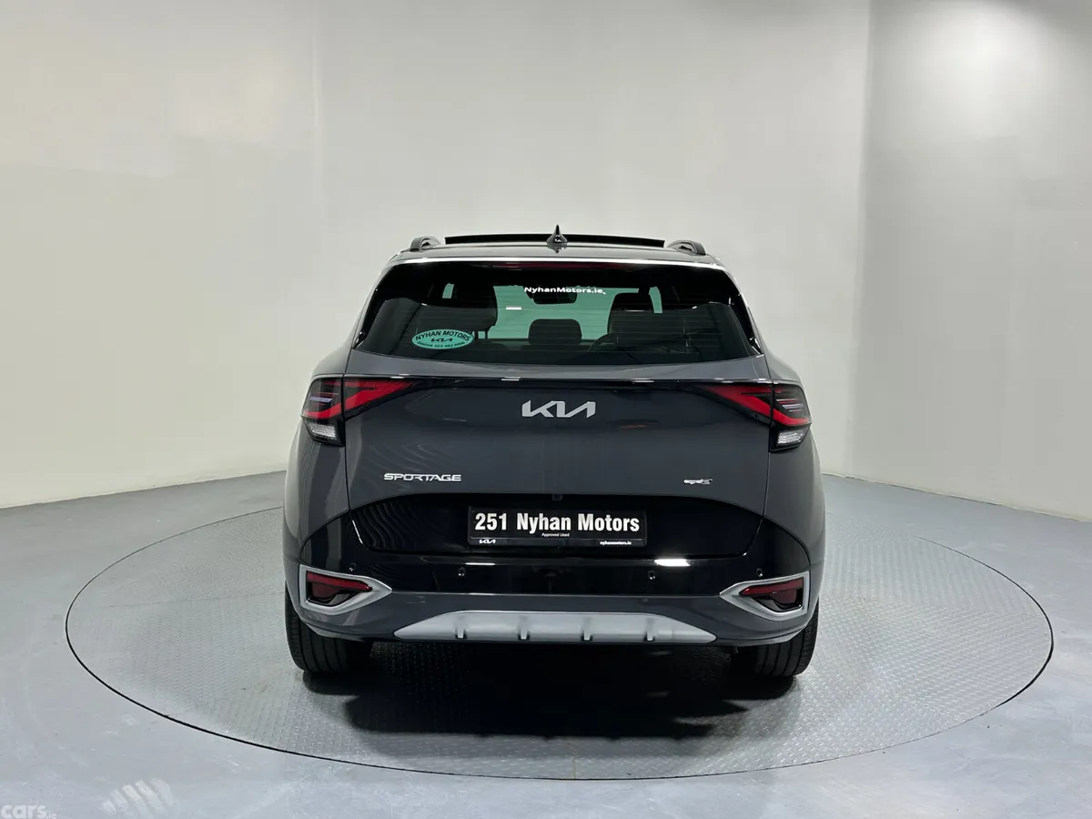 Kia Sportage SUV, Diesel Hybrid, 2025, Grey