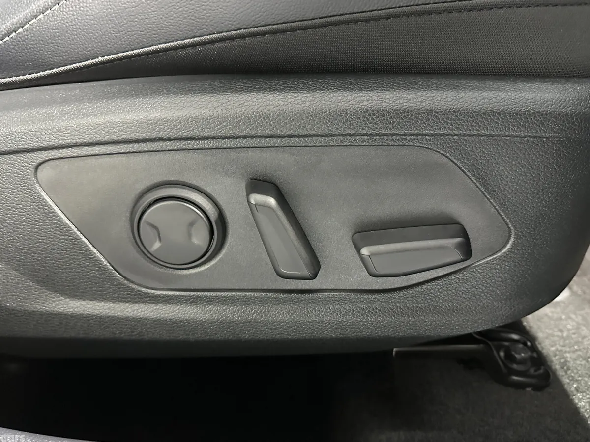 Kia Sportage SUV, Diesel Hybrid, 2025, Grey