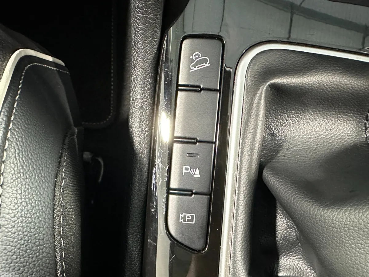 Kia Sportage SUV, Diesel Hybrid, 2025, Grey