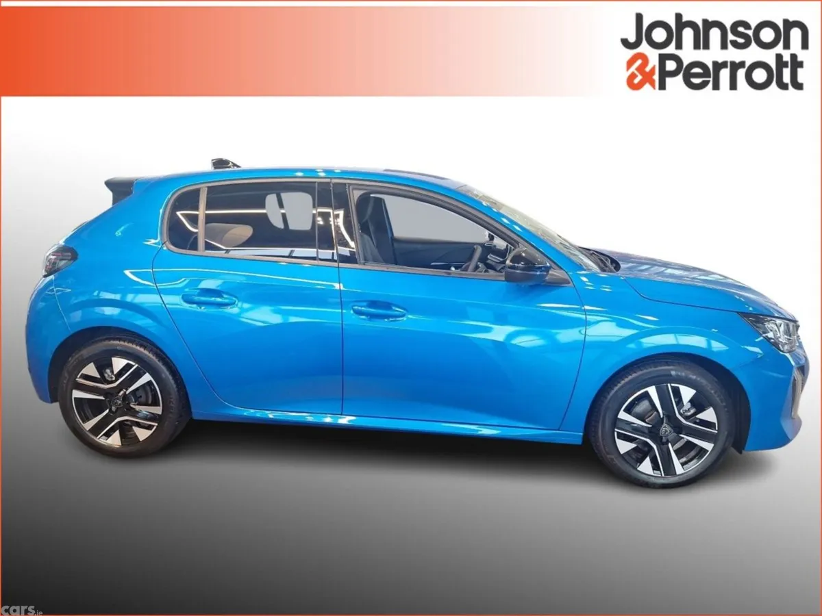 Peugeot 208 Hatchback, Petrol, 2026, Blue