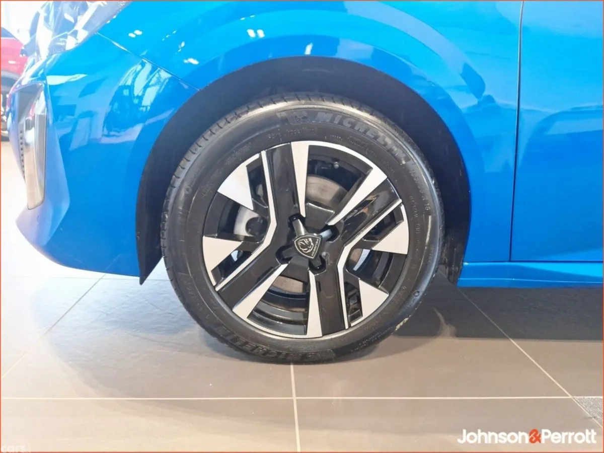 Peugeot 208 Hatchback, Petrol, 2026, Blue