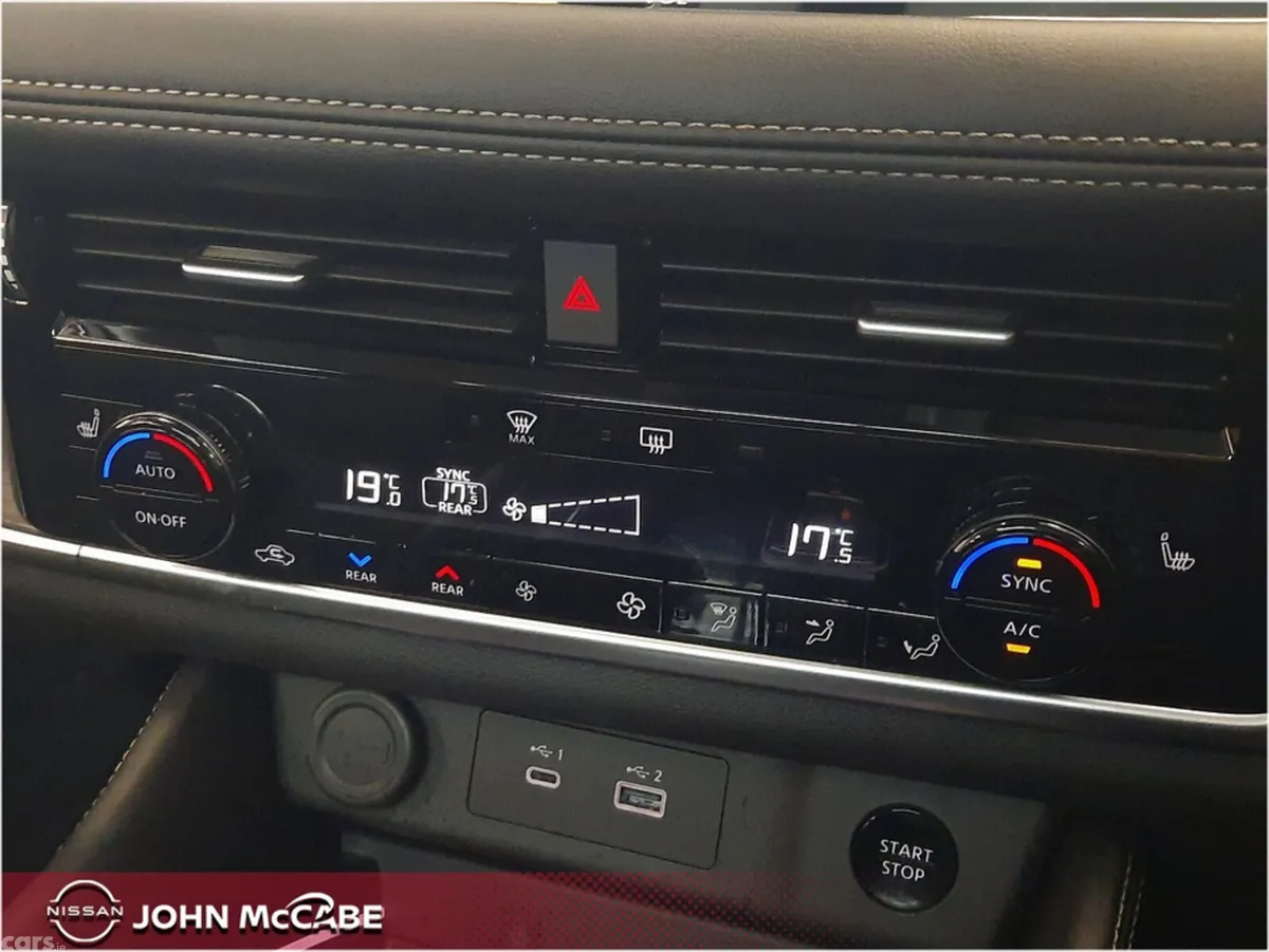 Nissan X-Trail MPV, Petrol Hybrid, 2025, Red