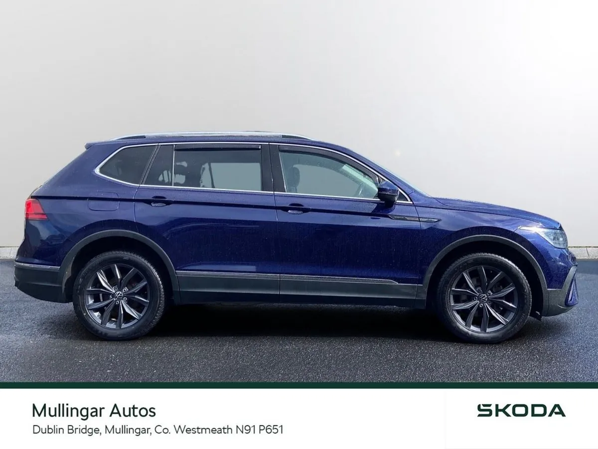 Volkswagen Tiguan Allspace SUV, Diesel, 2022, Blue