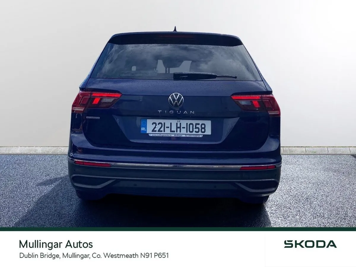 Volkswagen Tiguan Allspace SUV, Diesel, 2022, Blue