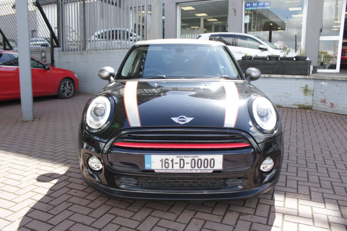 Mini Cooper Hatchback, Diesel, 2016, Black