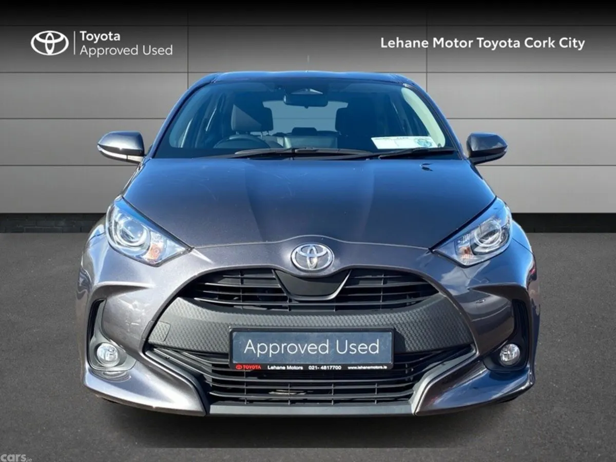 Toyota Yaris Hatchback, Petrol Hybrid, 2024, Grey