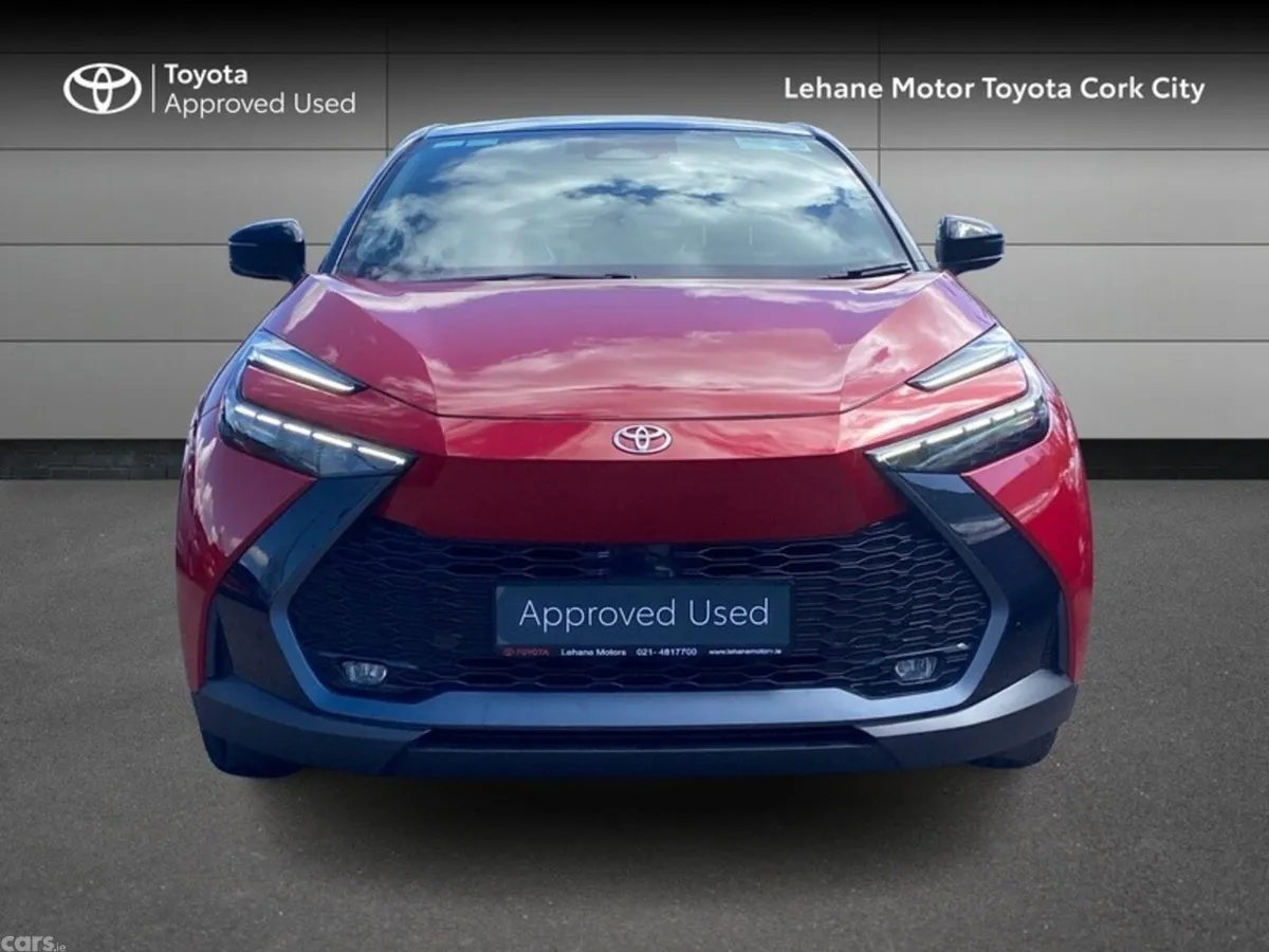 Toyota C-HR SUV, Petrol Hybrid, 2024, Red