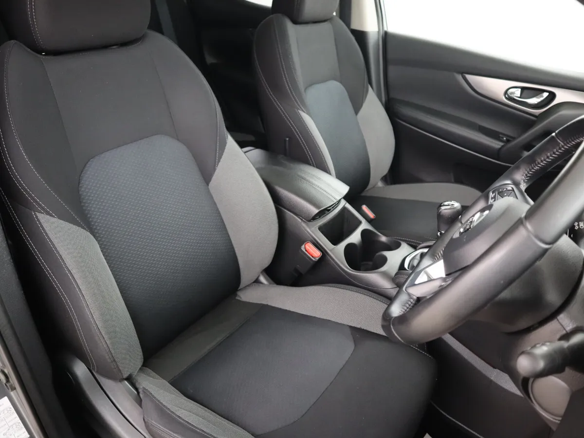 Nissan Qashqai SUV, Diesel, 2019, Grey