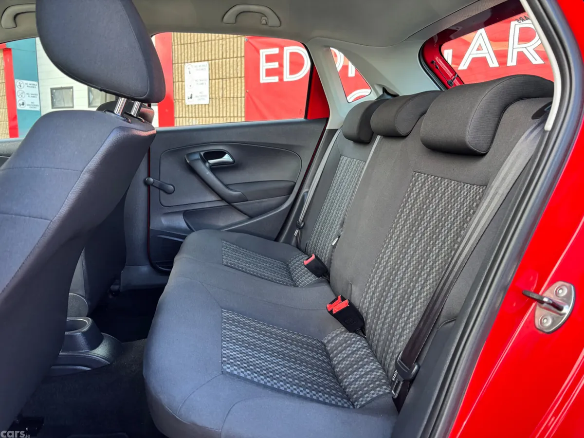 Volkswagen Polo Hatchback, Diesel, 2014, Red