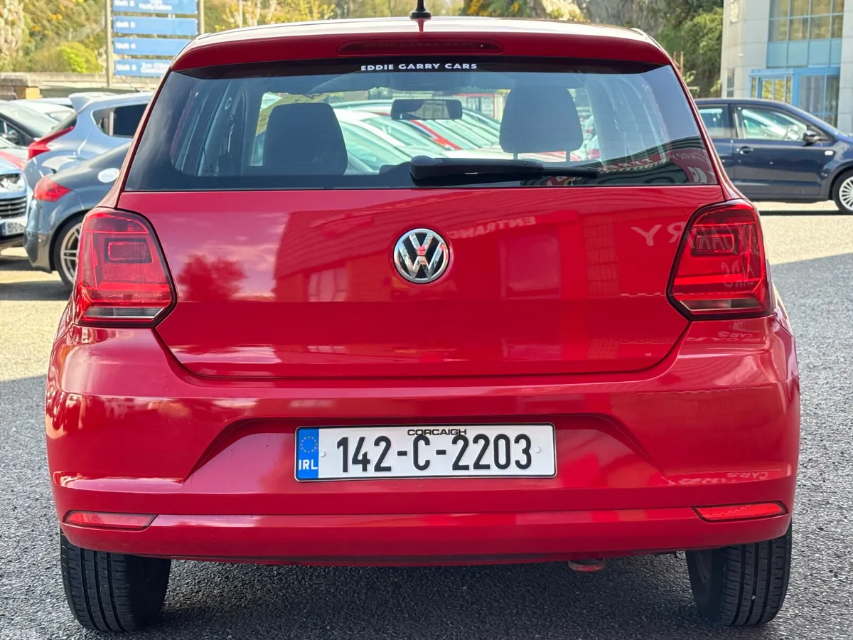 Volkswagen Polo Hatchback, Diesel, 2014, Red