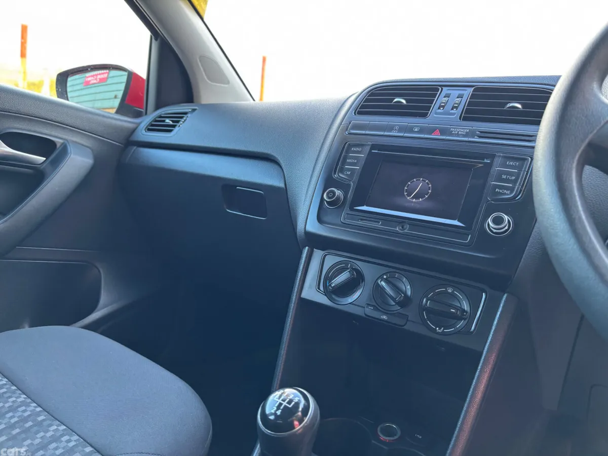 Volkswagen Polo Hatchback, Diesel, 2014, Red