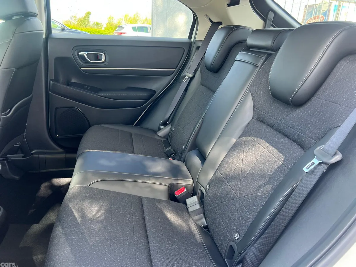 Honda HR-V Hatchback, Petrol Hybrid, 2026, White