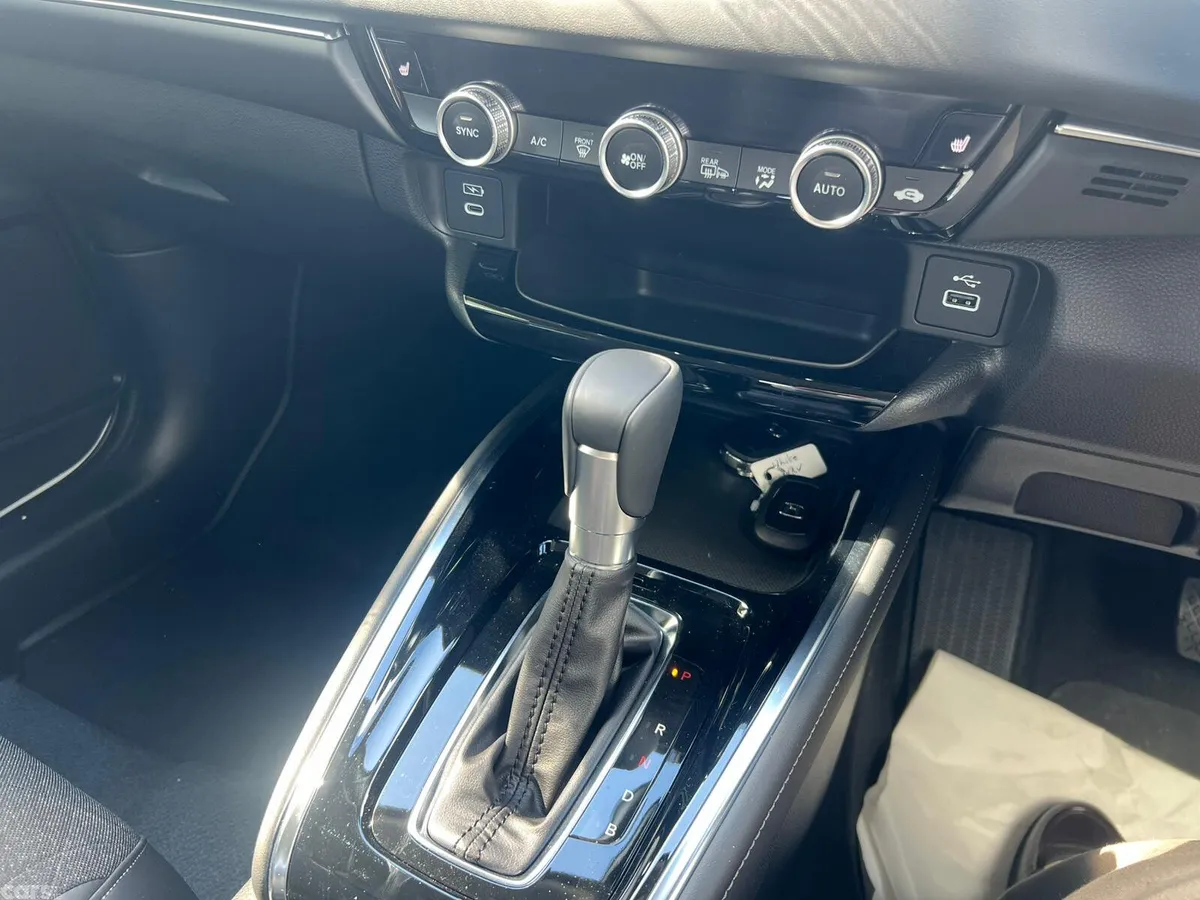 Honda HR-V Hatchback, Petrol Hybrid, 2026, White